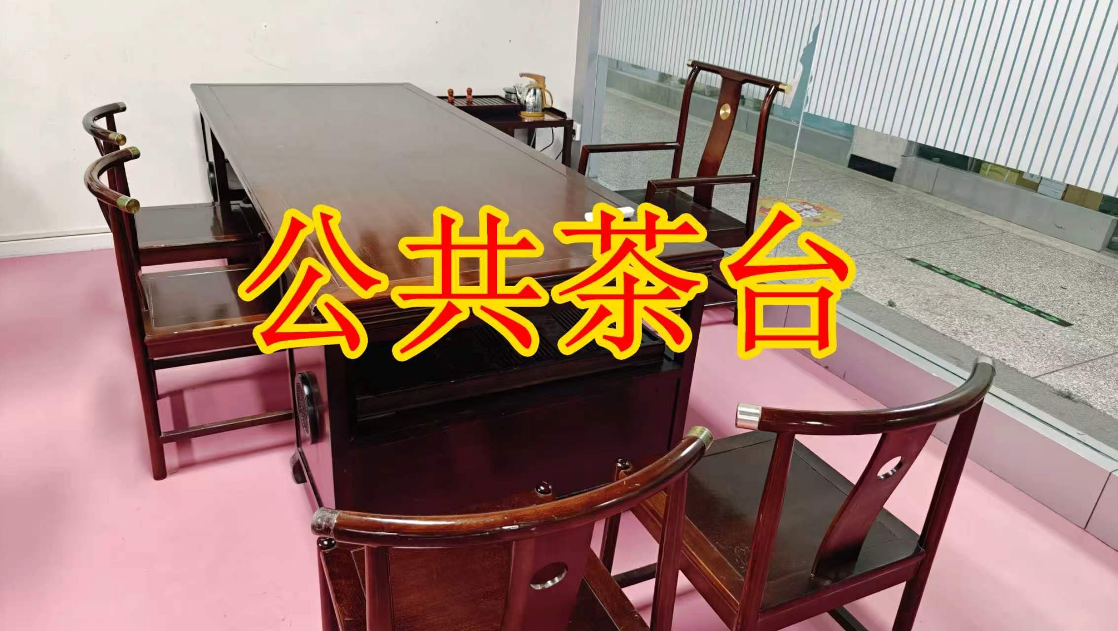 伊水西路面积灵活：小面积办公室至大面积办公、经营空间均可选择； 部分房源可注册公司，满足企业办公需求； 商铺临街，具备上下水、用电等经营条件； 适合副食品、茶叶、酒水、百货、电商、培训、办公等多种行业。